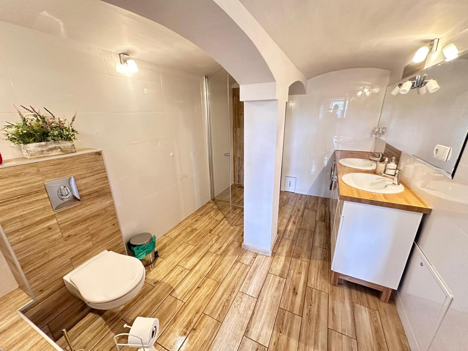 Apartament Bukowy โควอตสโก ภายนอก รูปภาพ