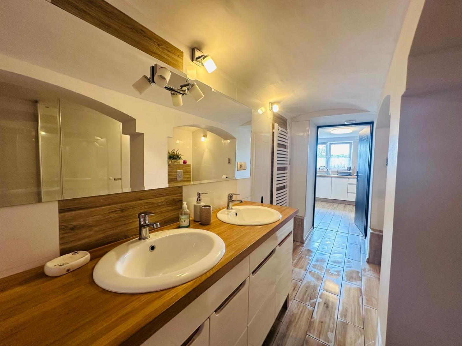 Apartament Bukowy โควอตสโก ภายนอก รูปภาพ