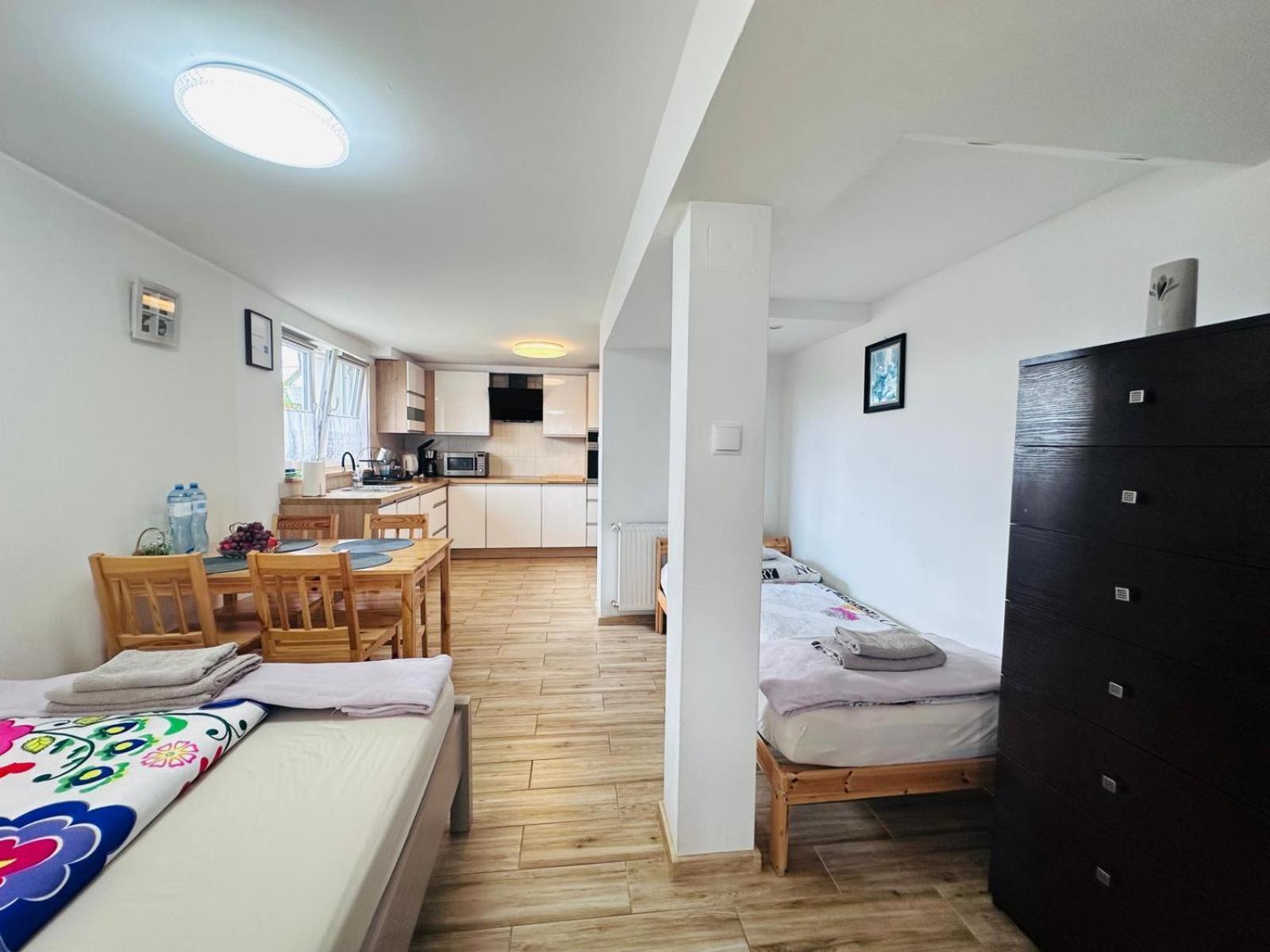 Apartament Bukowy โควอตสโก ภายนอก รูปภาพ