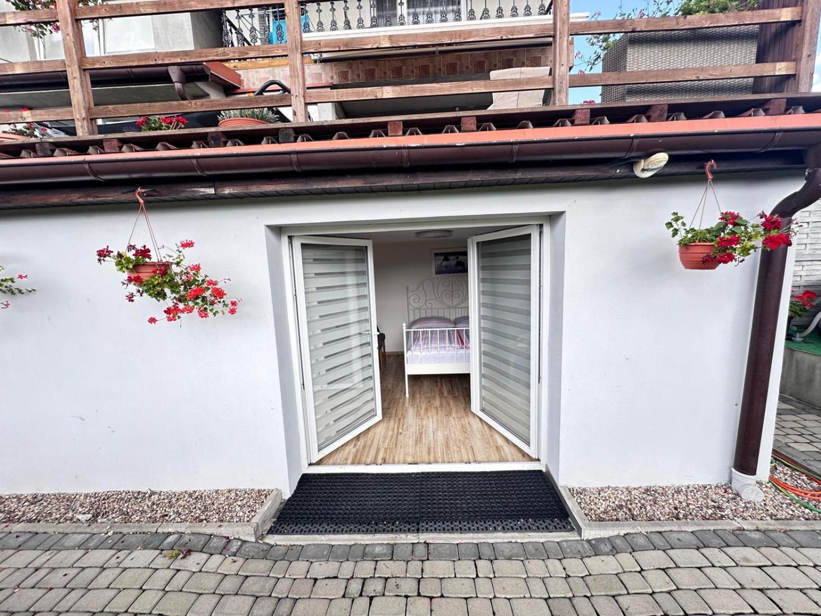 Apartament Bukowy โควอตสโก ภายนอก รูปภาพ